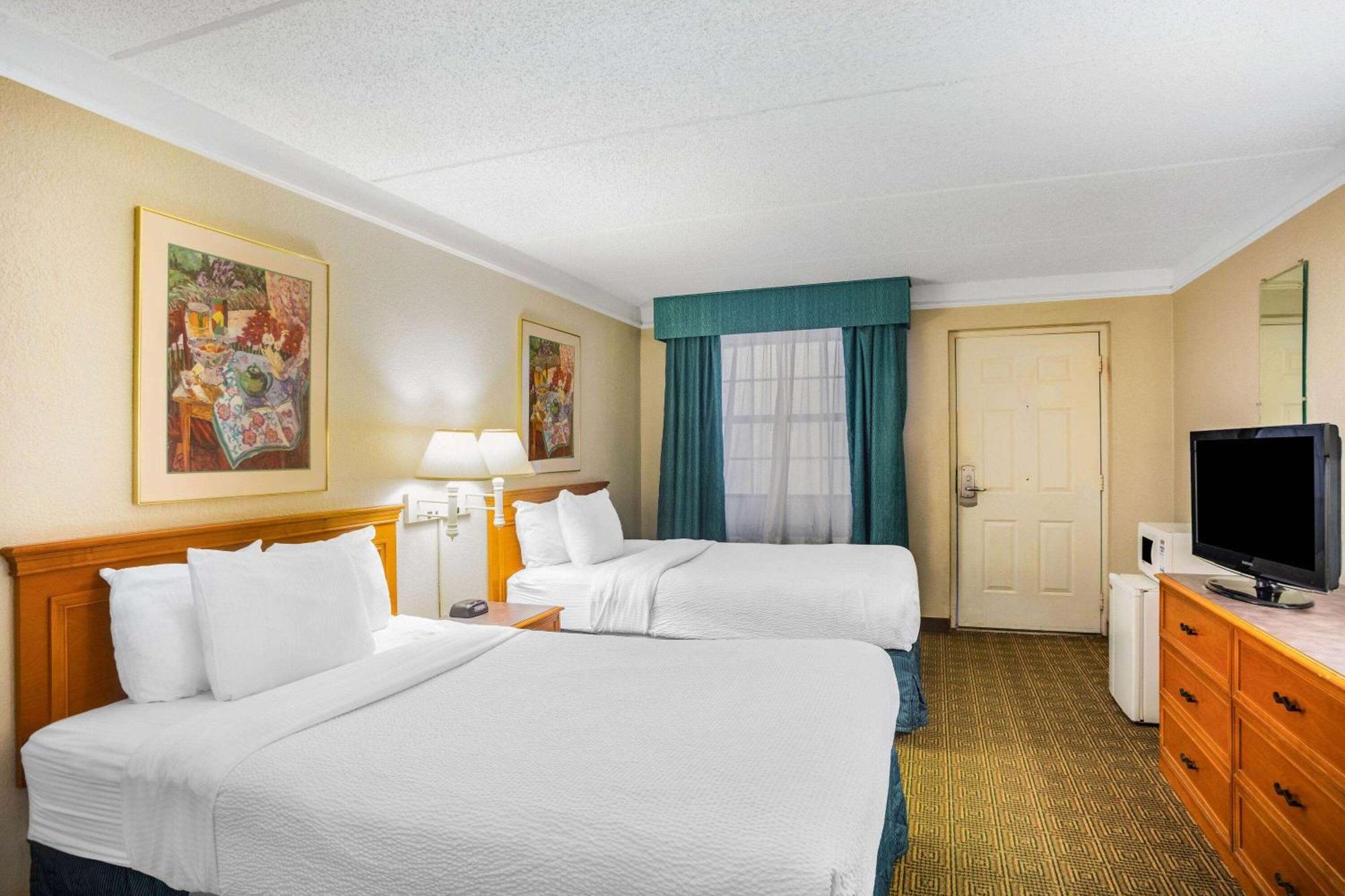 Hotel Super 8 By Wyndham
